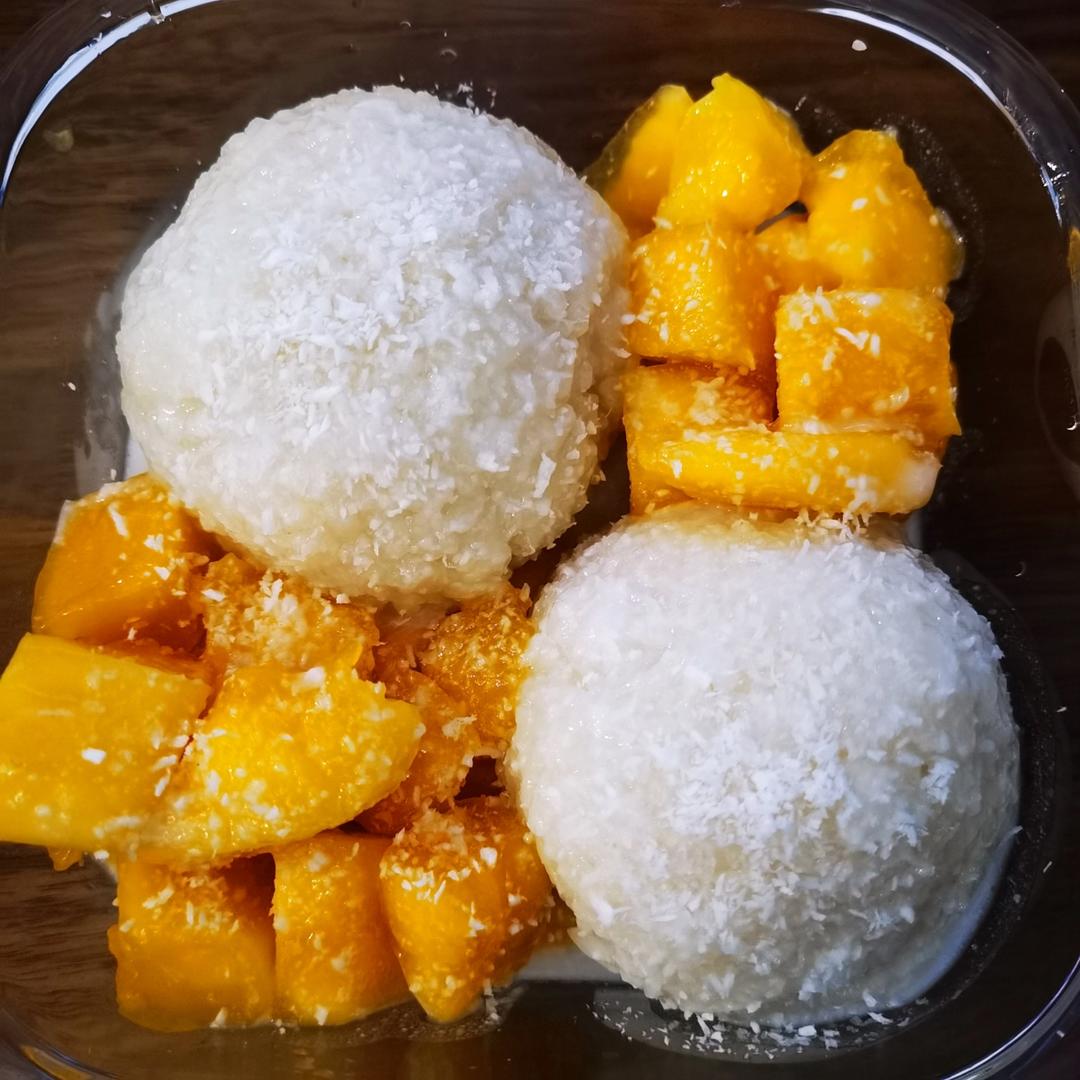 泰式芒果椰浆糯米饭