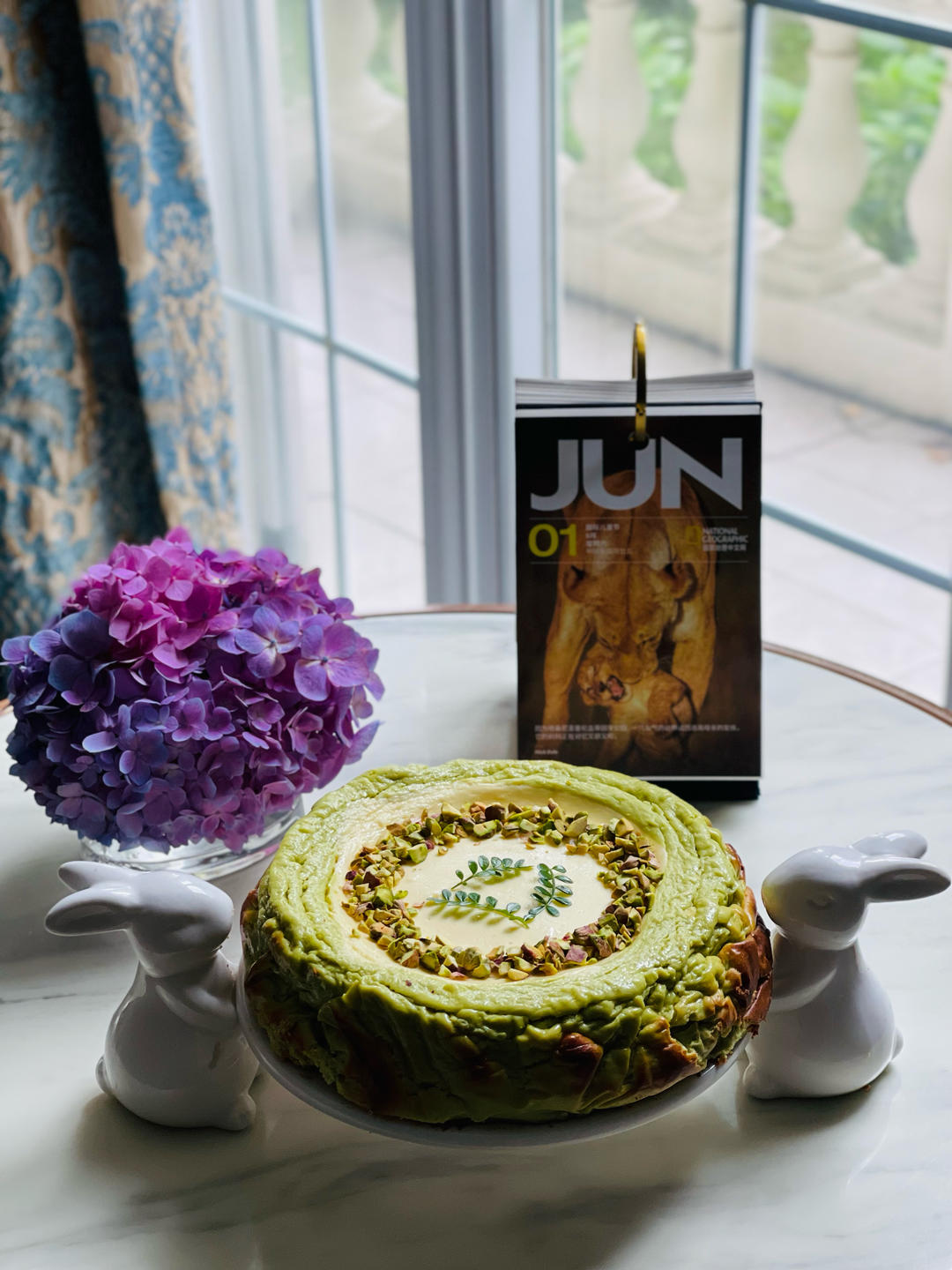 开心果巴斯克，醇香浓郁烤芝士蛋糕