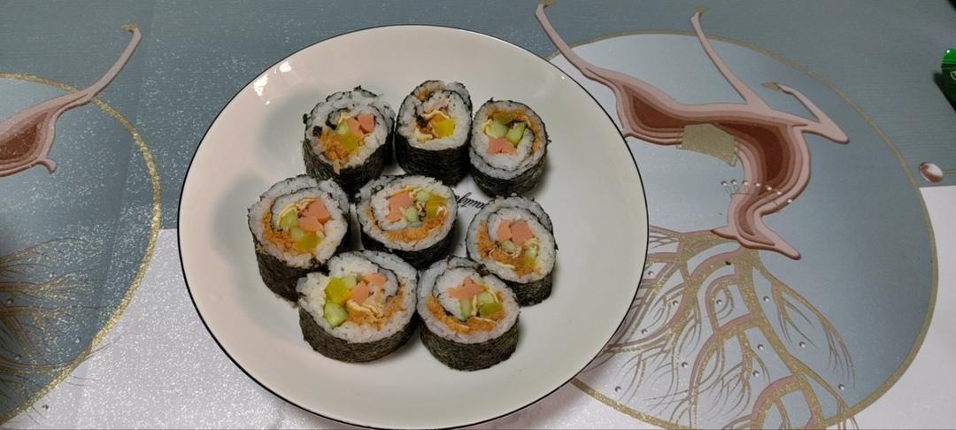 自制寿司（含寿司醋配方和超详细寿司卷法）