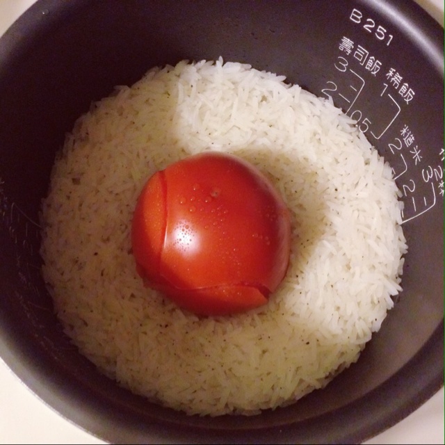 整个番茄饭
