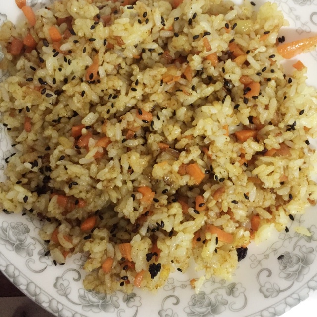 咖喱炒饭（轻厨房）