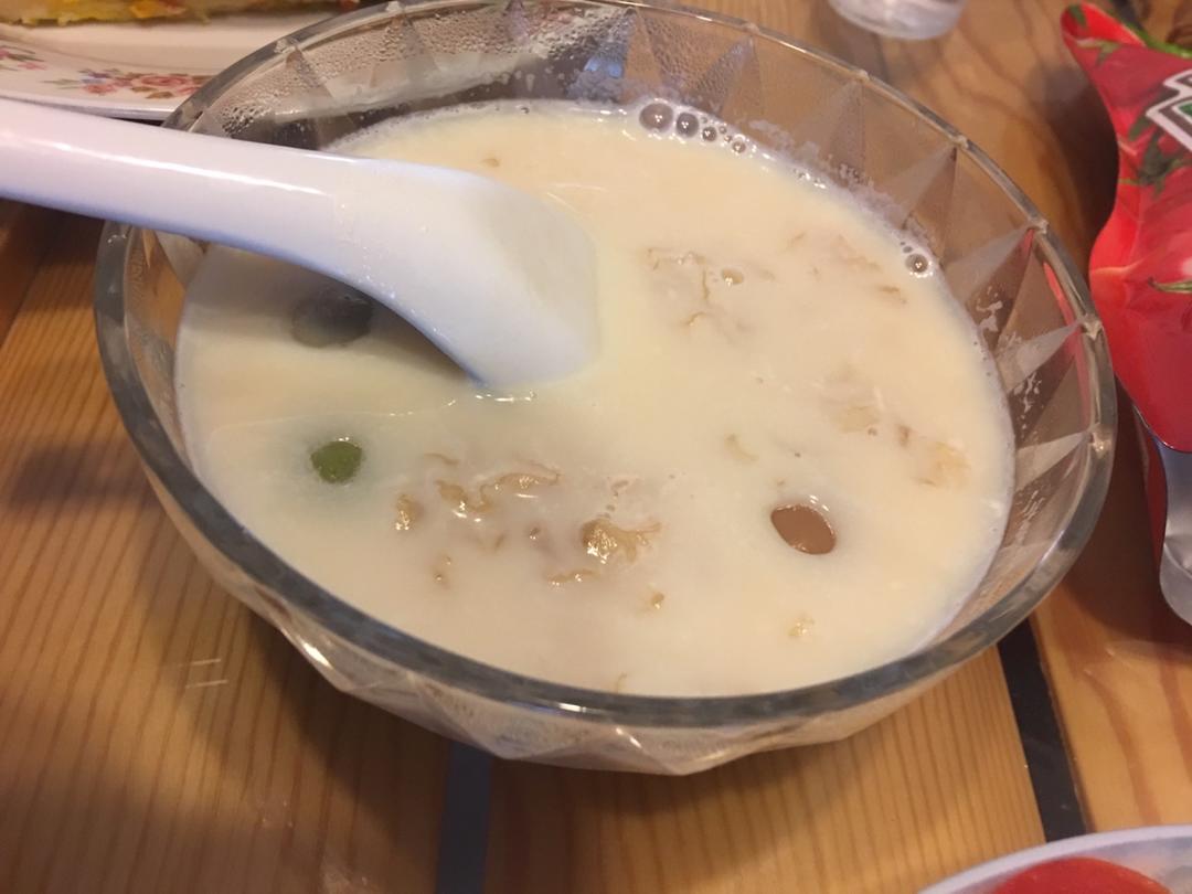 红枣牛奶汤圆