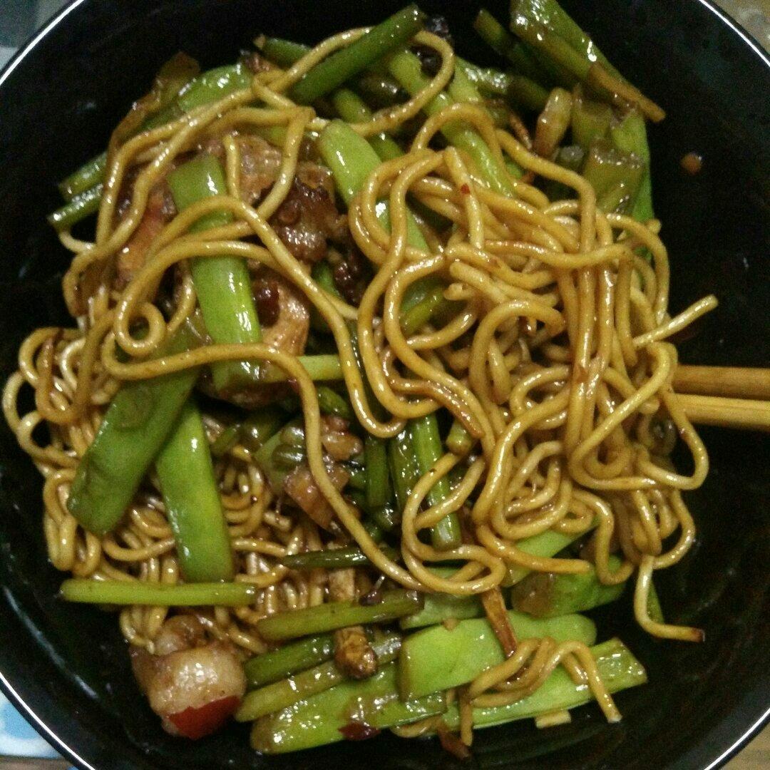 豆角焖面