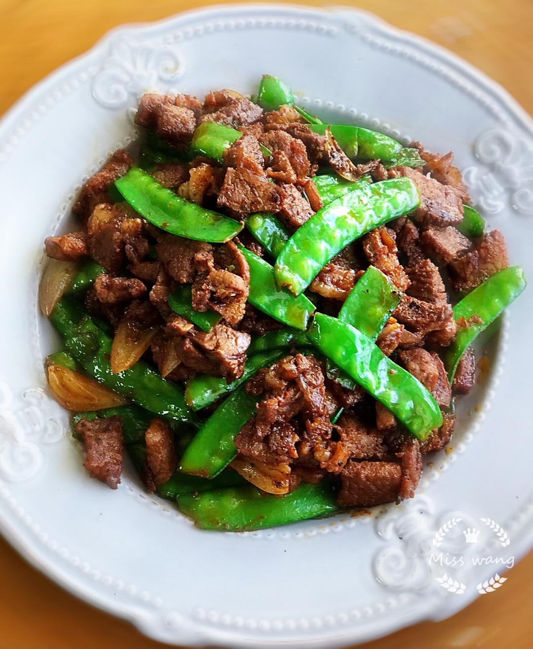 蒜香牛肉荷兰豆 Mongolian Beef