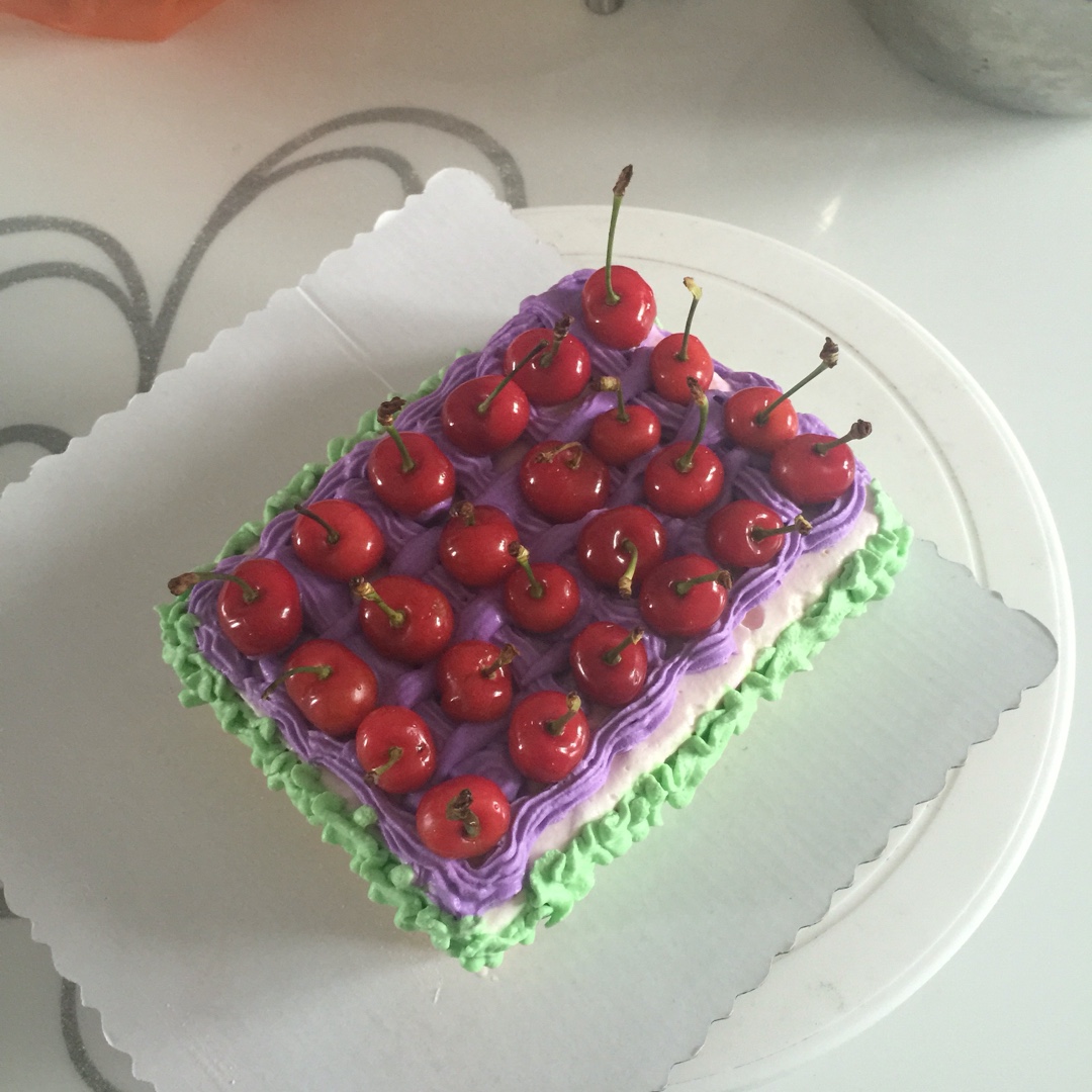 方形水果夹层蛋糕