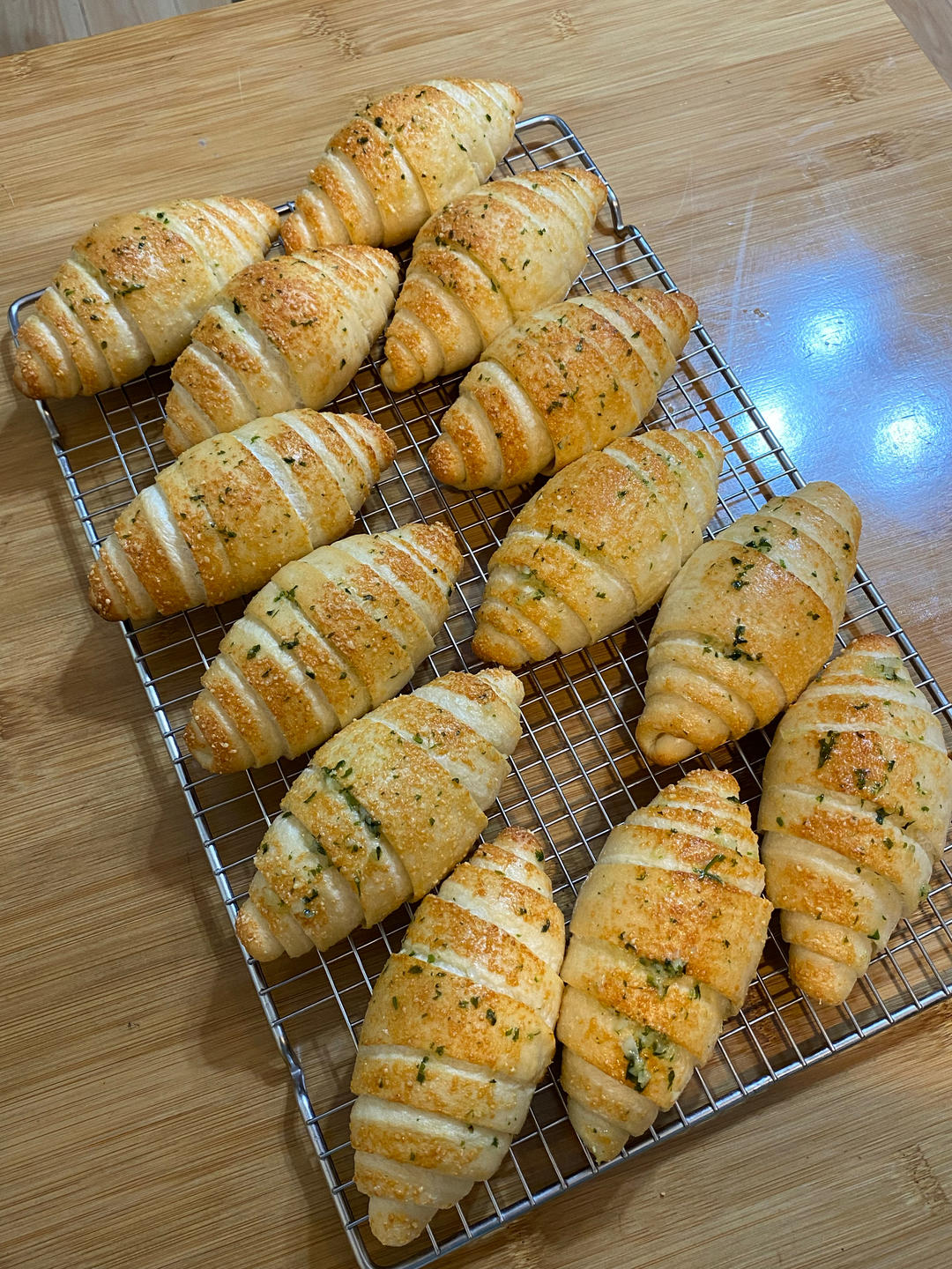 蒜香芝士海盐卷｜盐面包｜盐可颂