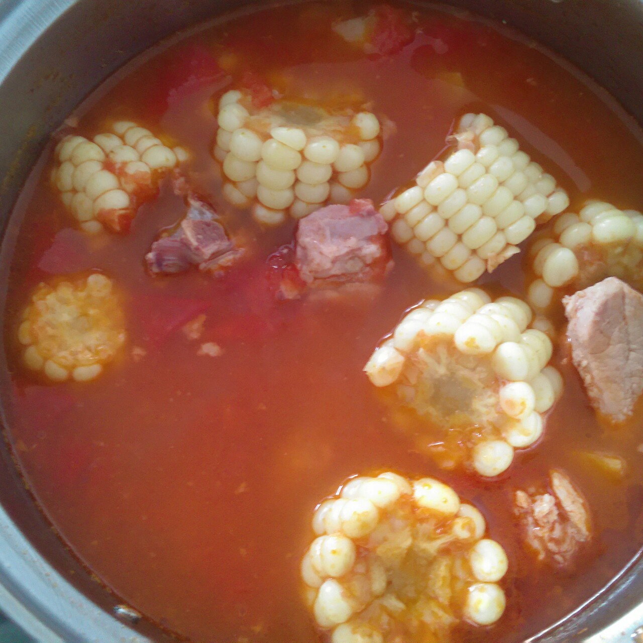 番茄土豆玉米排骨汤