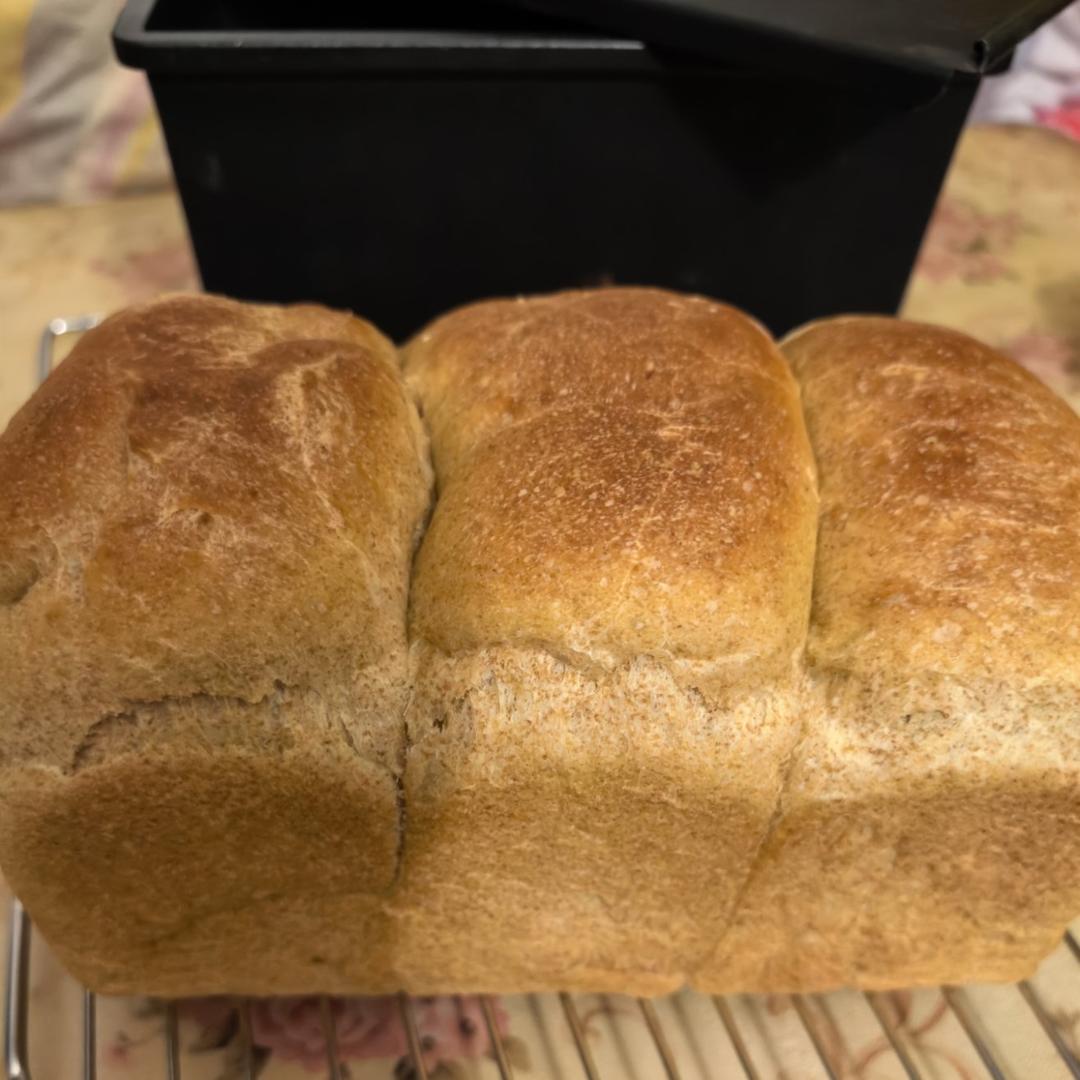 50%全麦吐司｜低糖低脂，吃起来不像是吃全麦的全麦吐司！