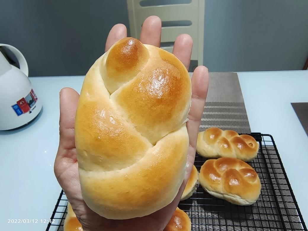 纯奶手撕吐司的做法 步骤1