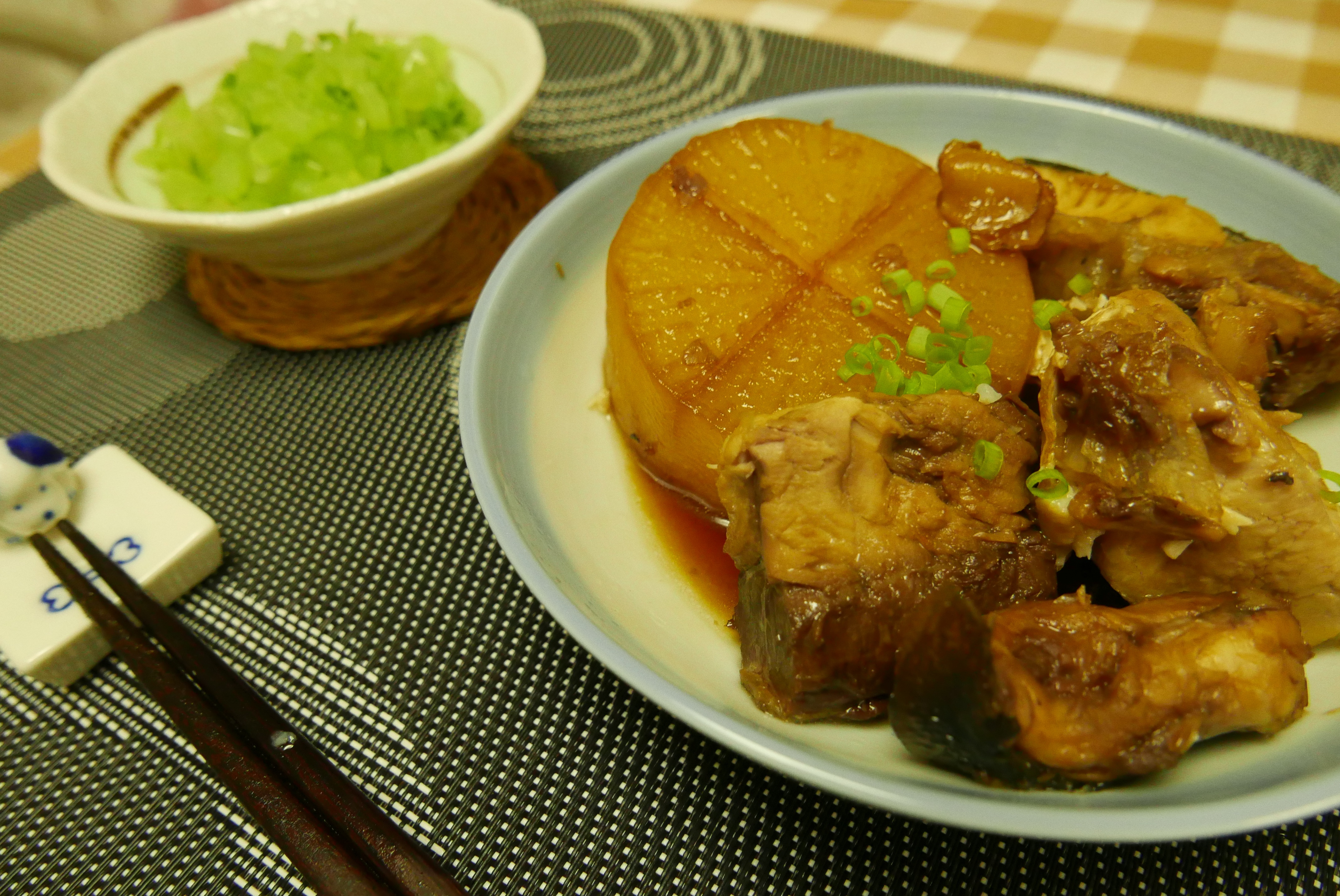 鰤鱼萝卜（日式料理-ブリ大根）