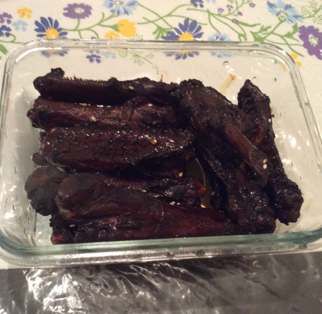周黑鸭风味鸡翅，鸡爪（鸭脖鸭翅鸭舌锁骨均可）
