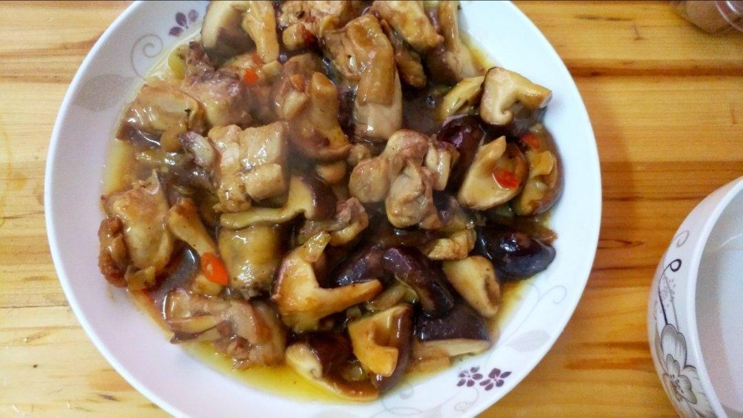 香菇蒸滑鸡