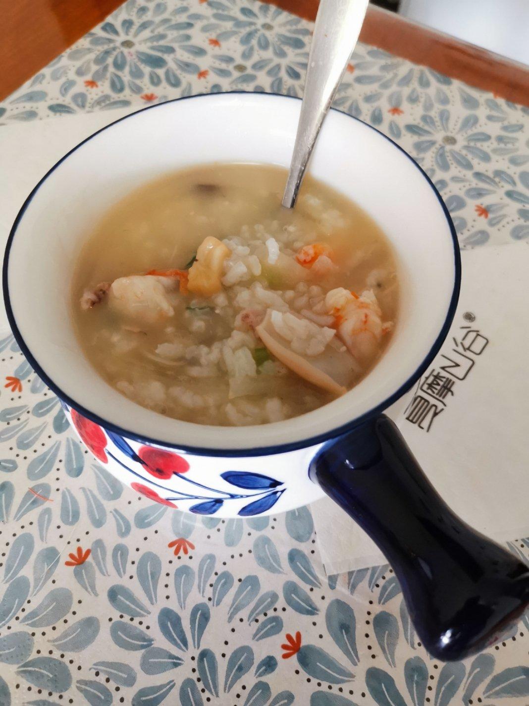 软糯海鲜粥