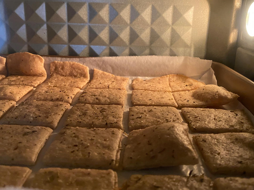 天然酵种切达乳酪苏打饼干（千万不要扔天然酵母弃种，好好利用起来）