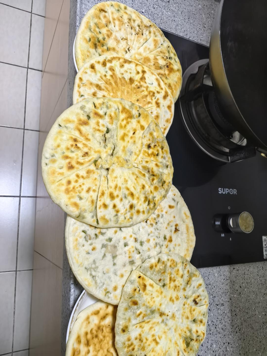 馅饼这样做！薄皮大馅凉了也不硬