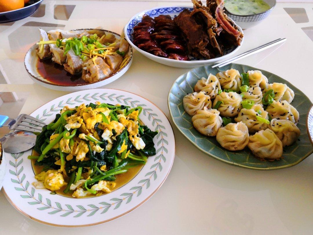菠菜炒鸡蛋