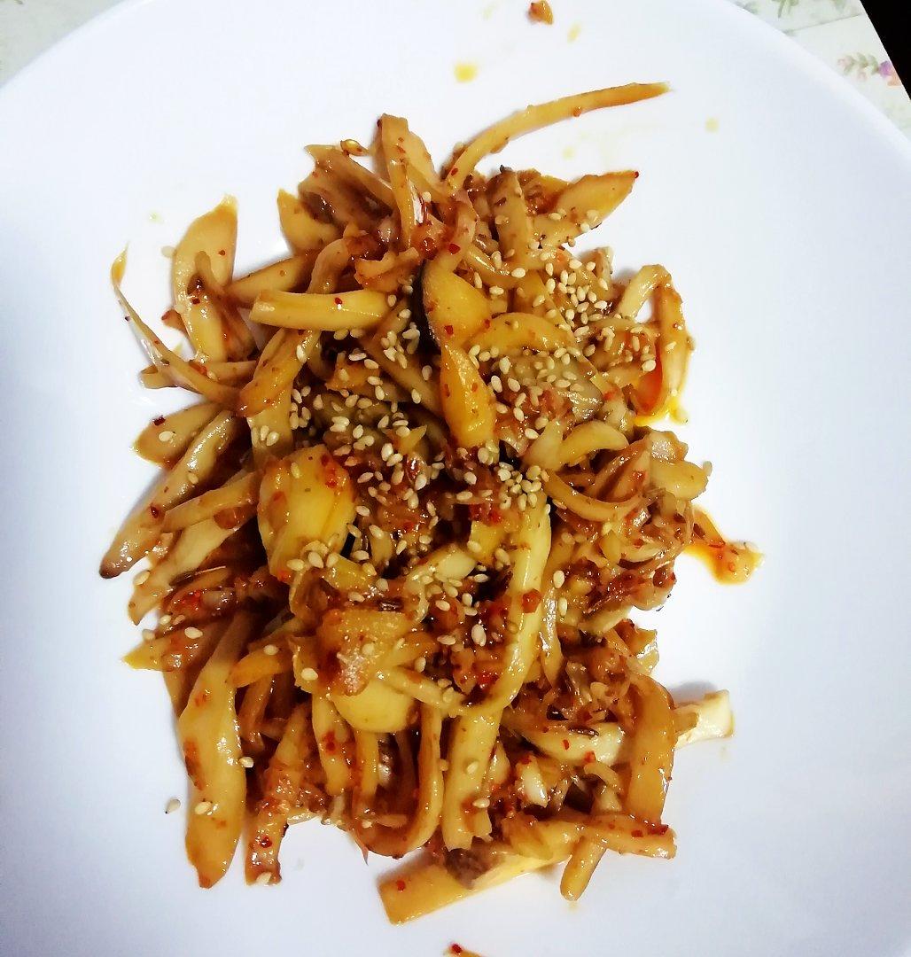干煸手撕杏鲍菇