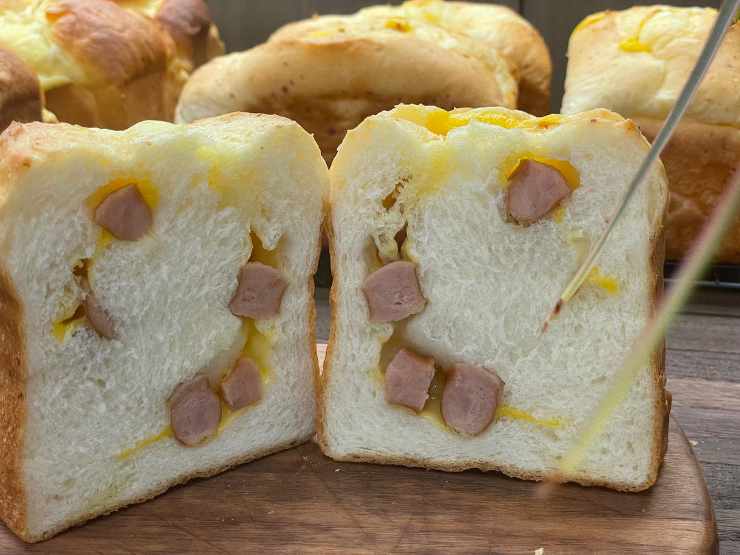 双重芝士早餐吐司