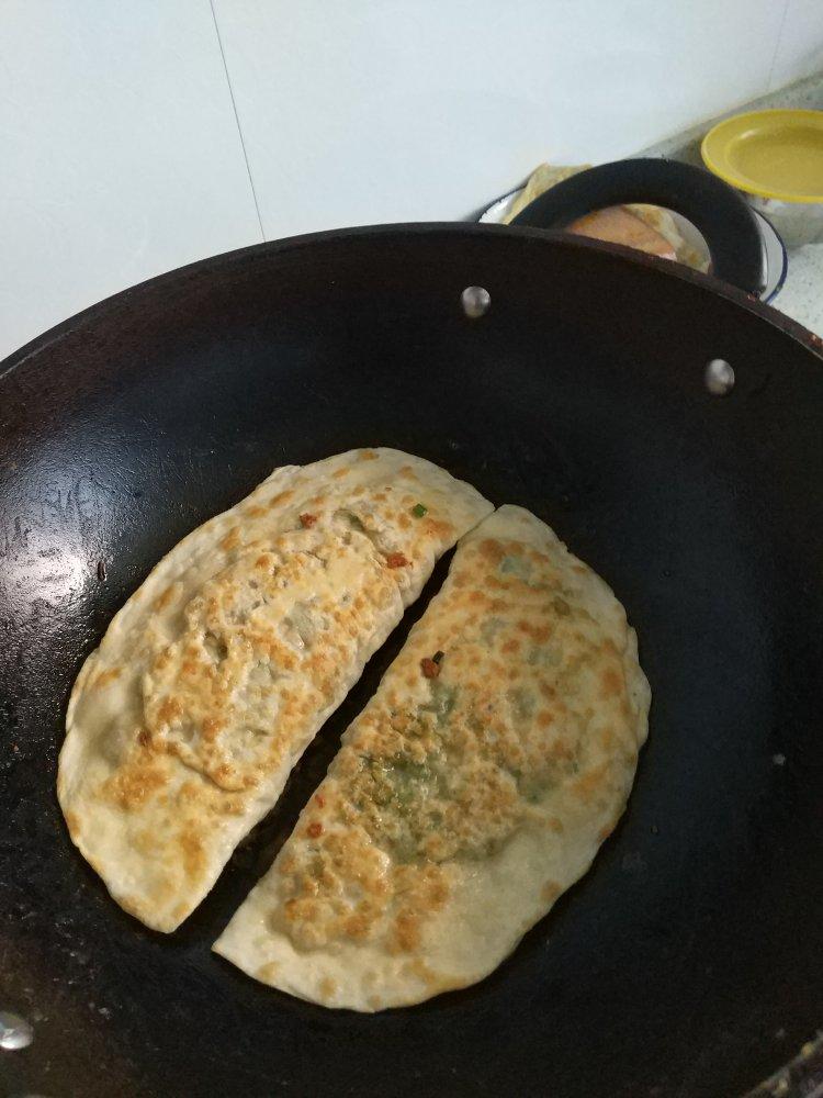 韭菜鸡蛋菜盒子