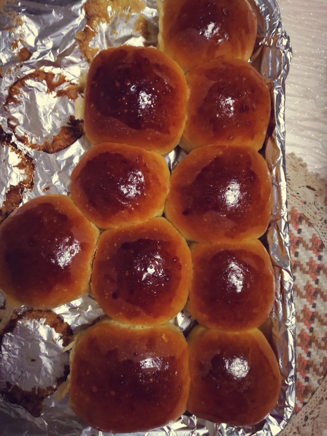 普通面粉做的柔软小餐包