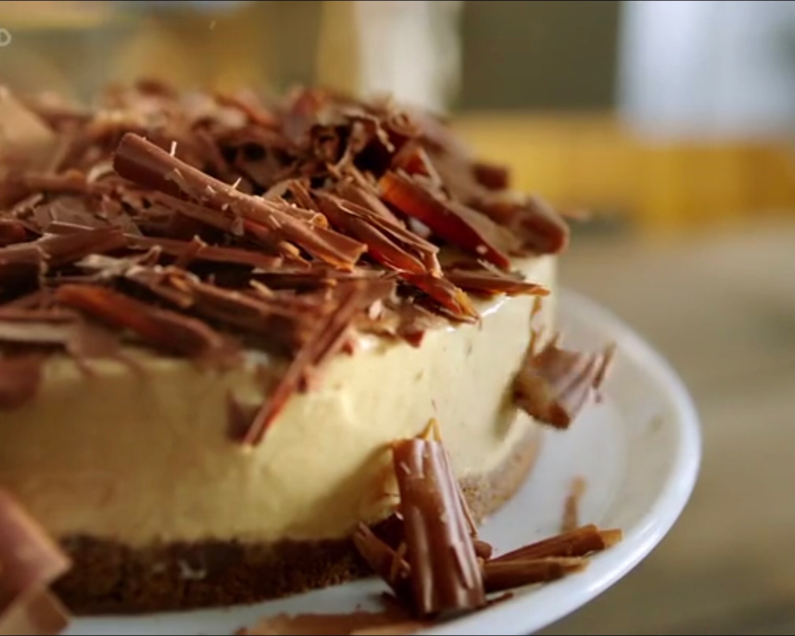 [Jamie Oliver]冷冻香蕉太妃奶酪蛋糕Frozen Banoffee Cheesecake的做法 步骤16