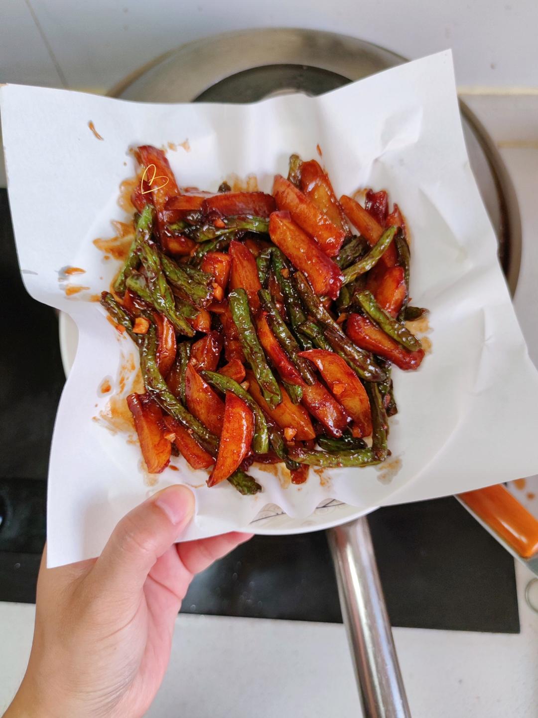 刀豆烧土豆-不是肉却比肉更好吃，做法太简单了，一看就会，上了桌大家抢着吃！
