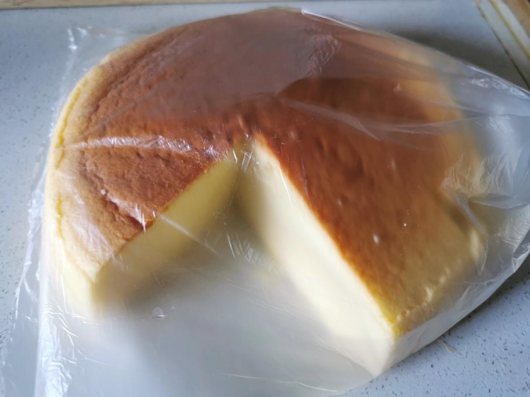 8寸轻乳酪蛋糕不开裂不缩腰