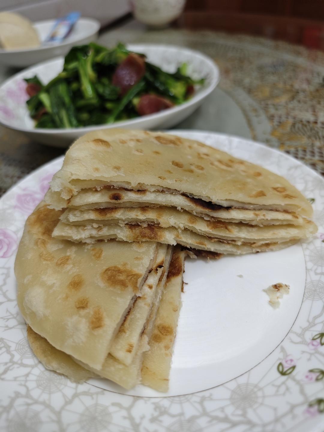 半烫面的口袋饼｜装啥都好吃