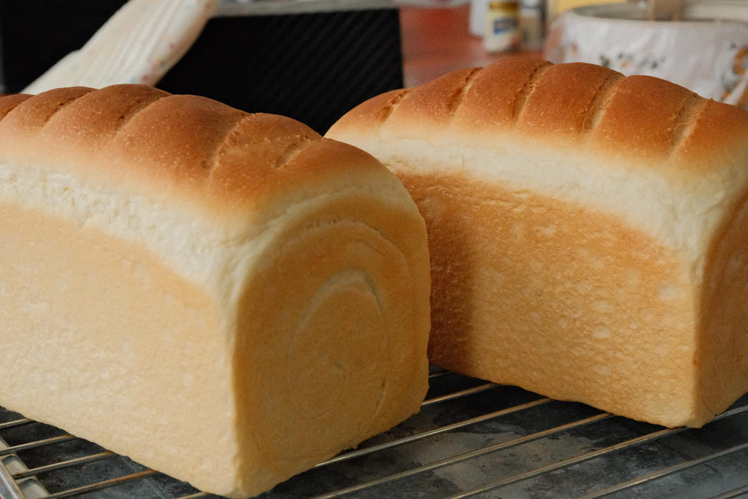 清清爽爽乳香吐司