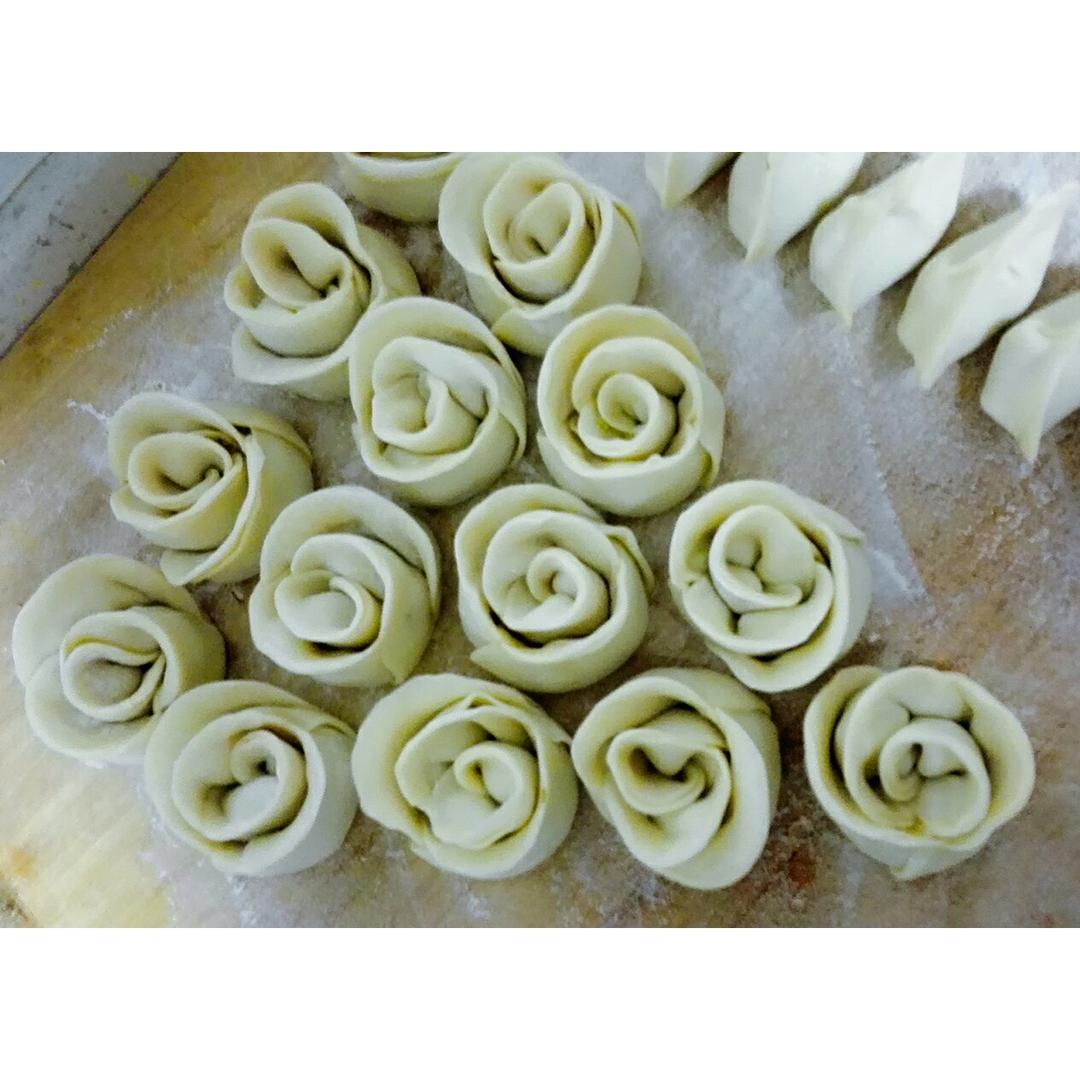 玫瑰花饺子