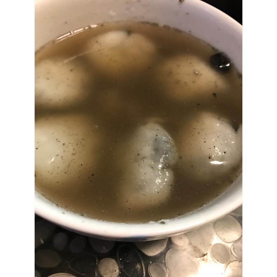 手工黑芝麻元宵