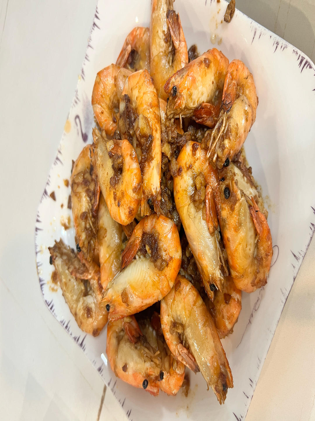 好吃到舔手的蒜爆罗氏虾（零失败，巨好吃)