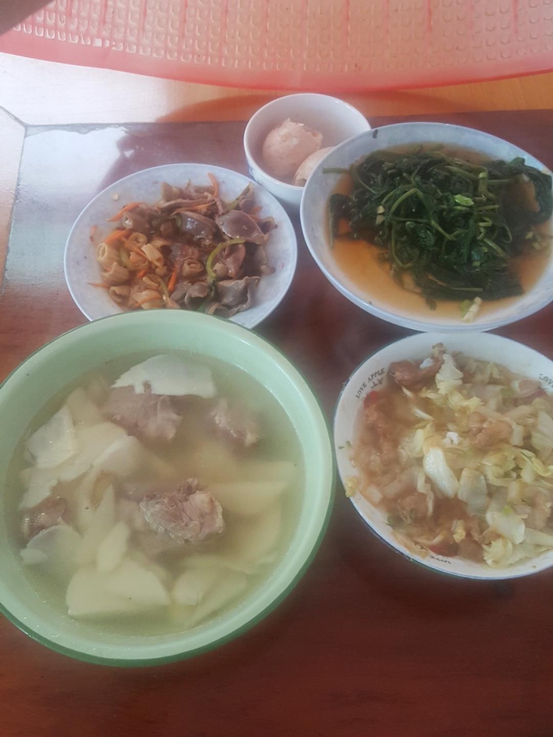 绿色心情1130做的马蹄笋炖排骨