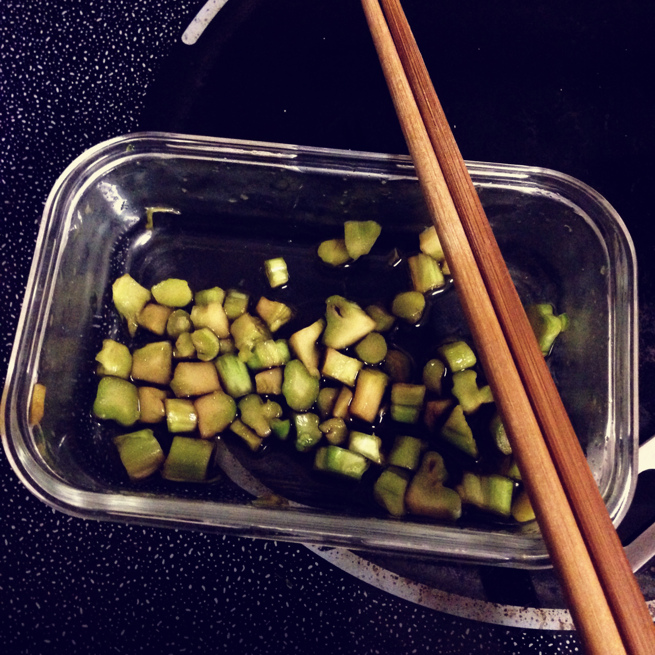 腌西兰花梗