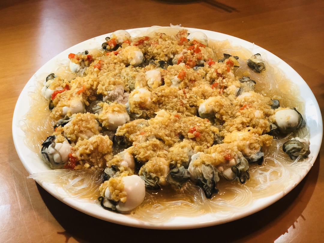 蒜蓉粉丝蒸生蚝的做法