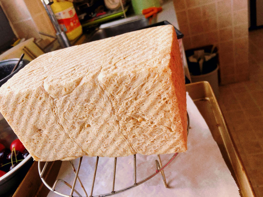 100%全麦吐司（无糖无油）