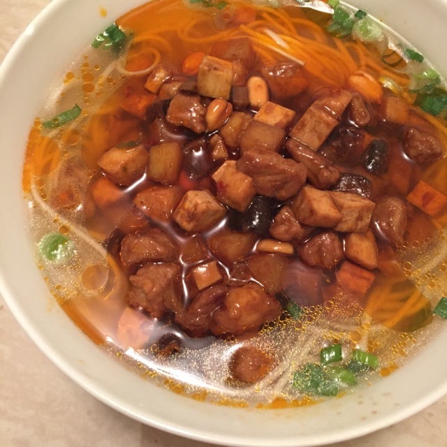 八宝辣酱面