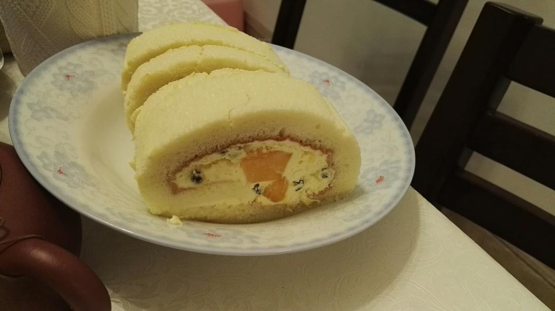 “夏威夷”蛋糕卷（百香果椰芒蛋糕卷）