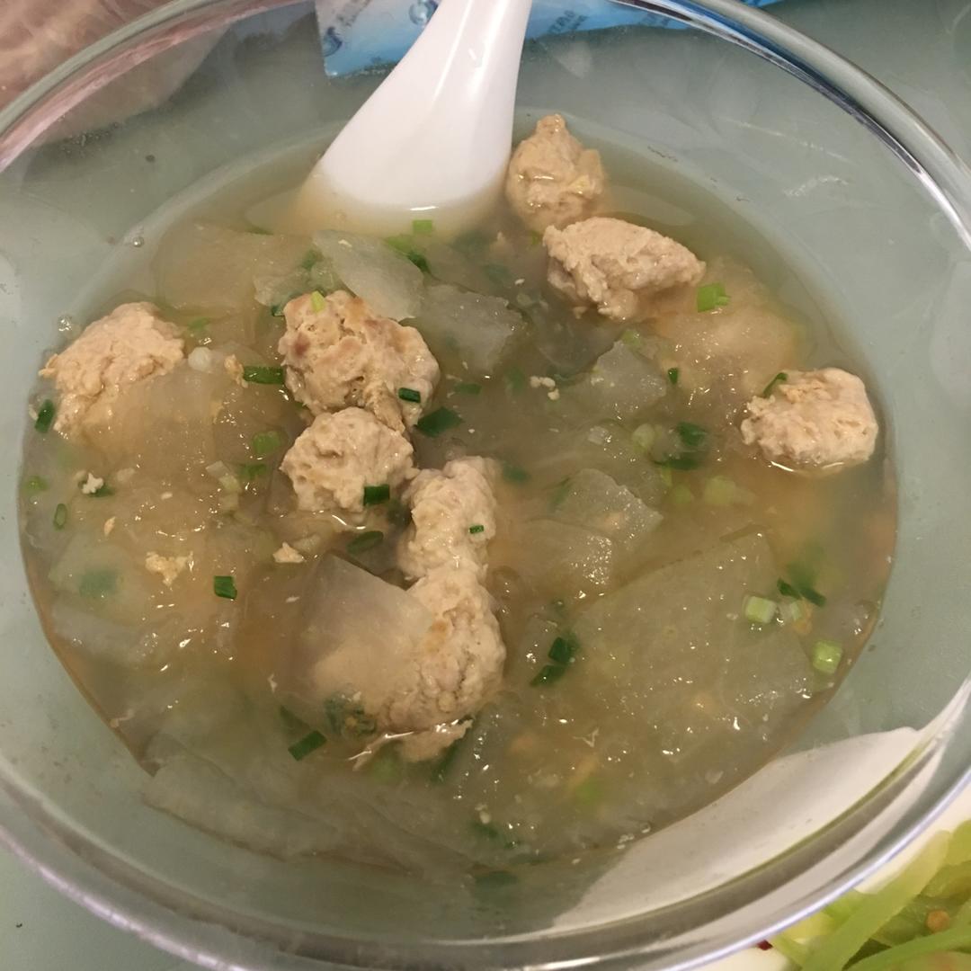 冬瓜汆丸子汤