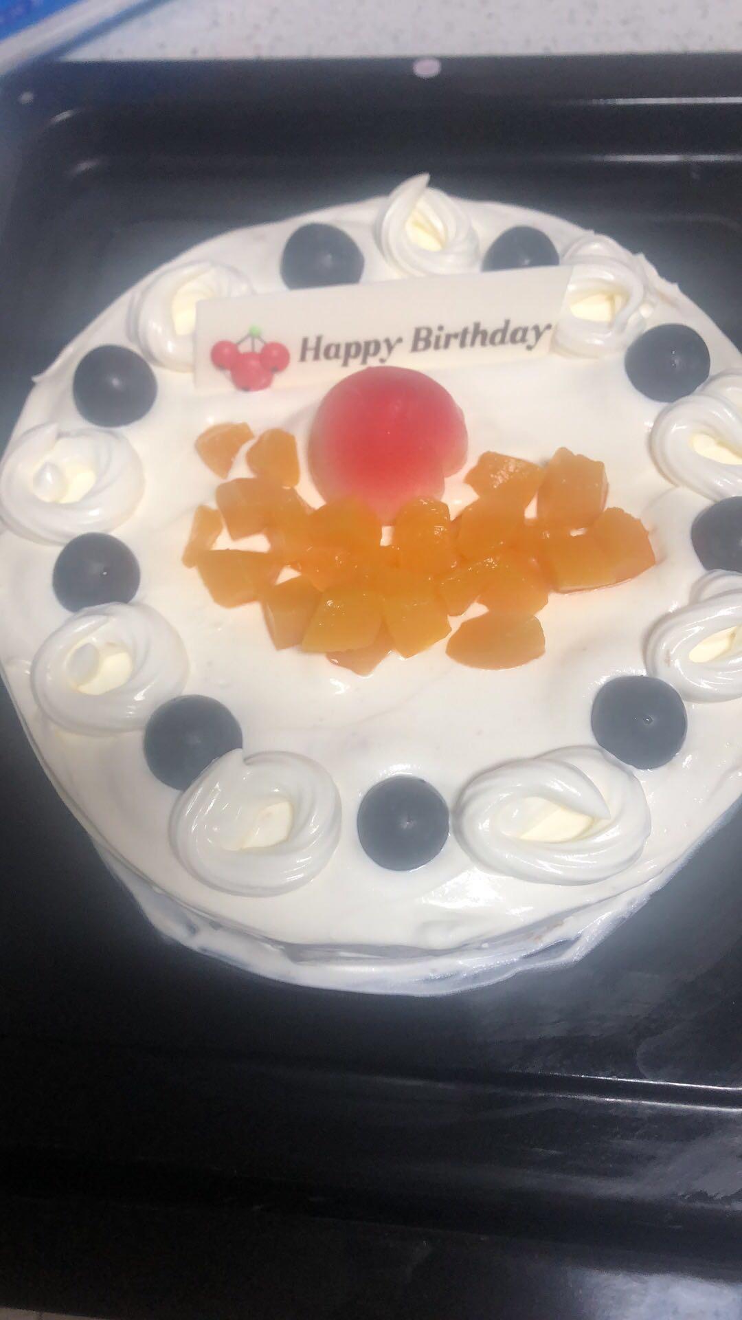 8寸水果生日蛋糕