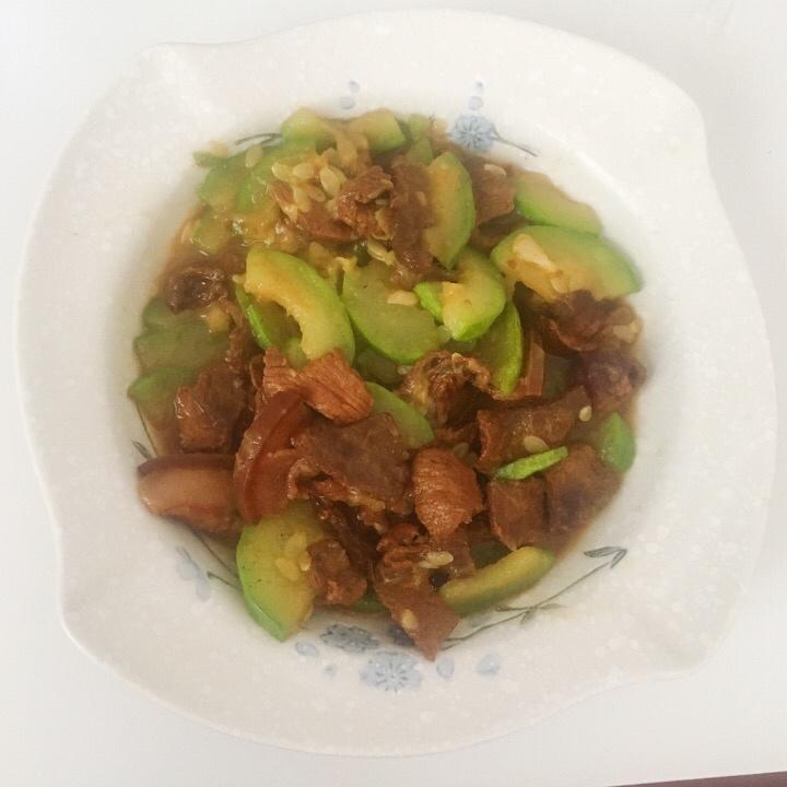 云南小瓜炒肉