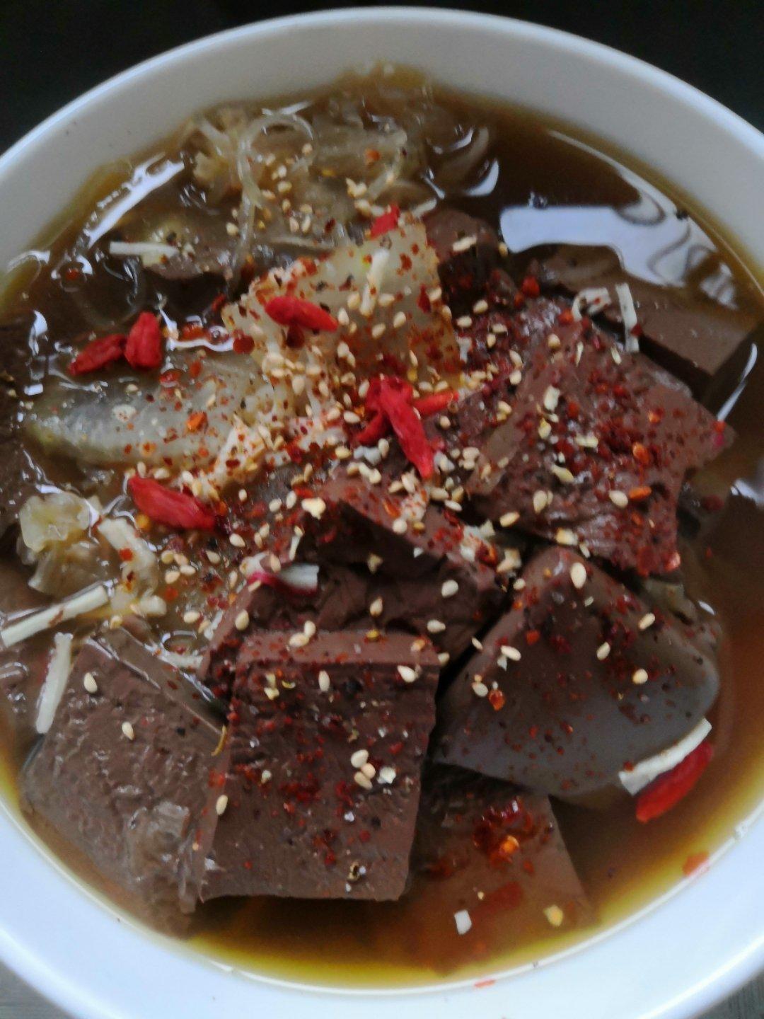 鸭血粉丝汤（无油健康低配减肥版）