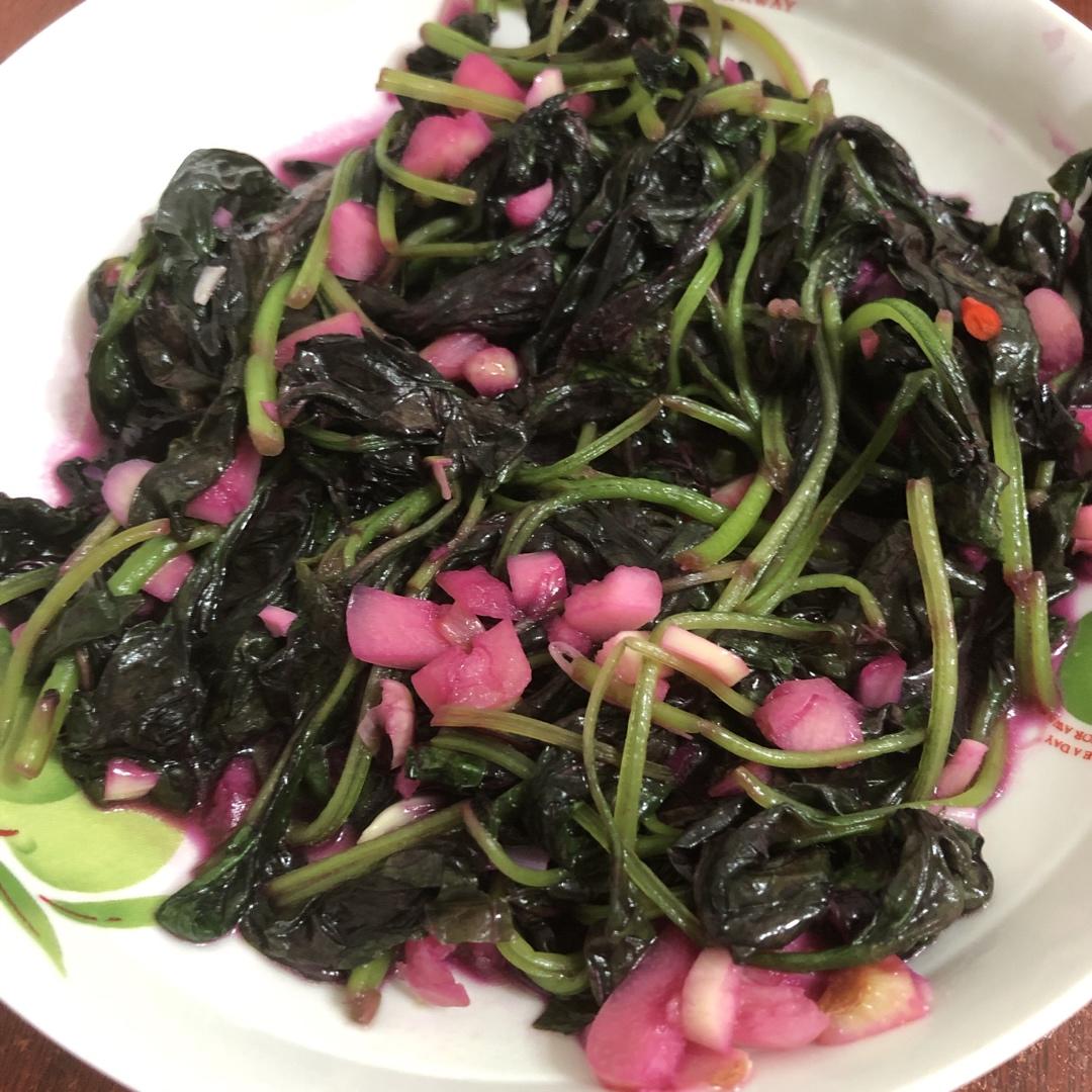 清炒红苋菜