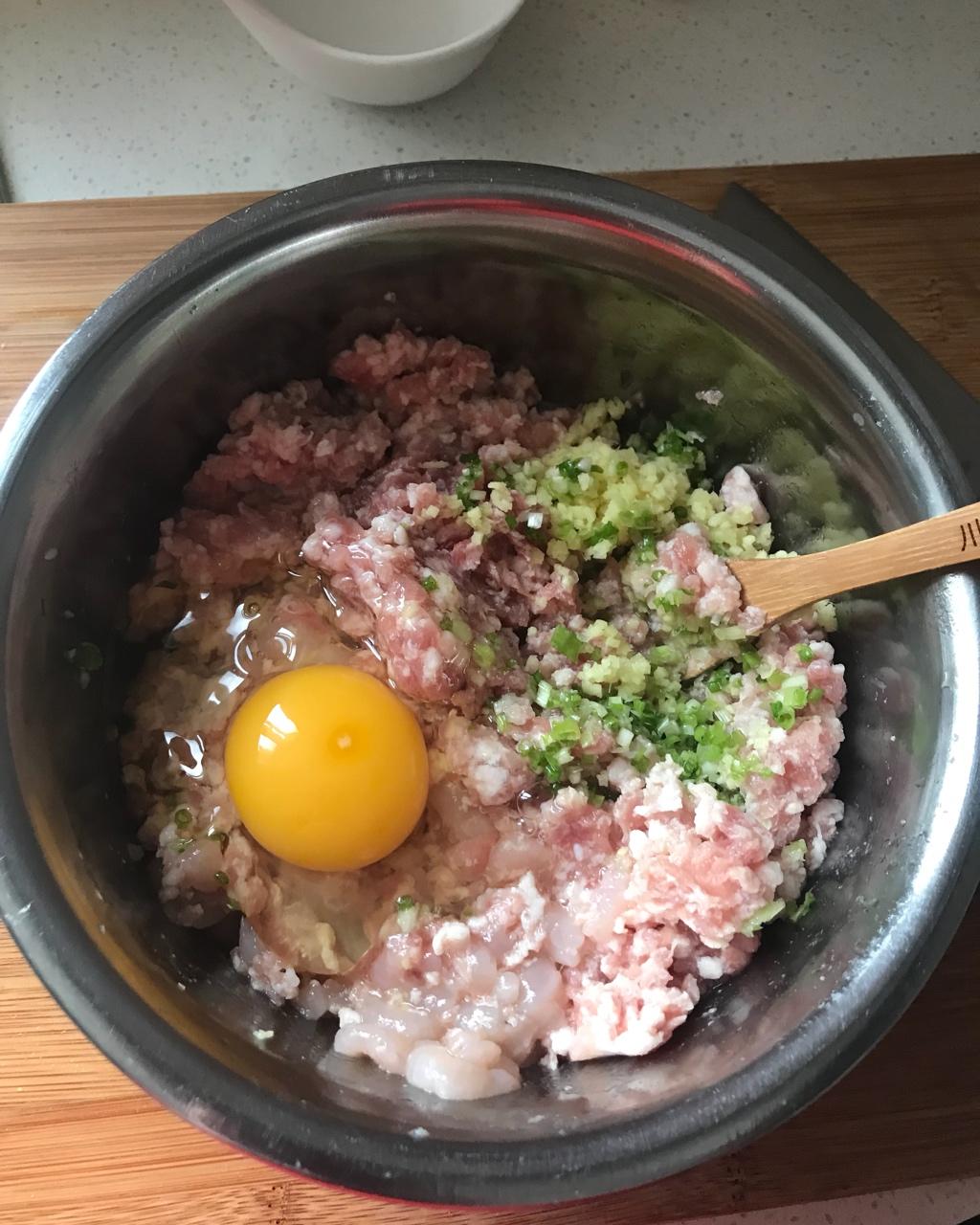 鲜肉虾仁饺子