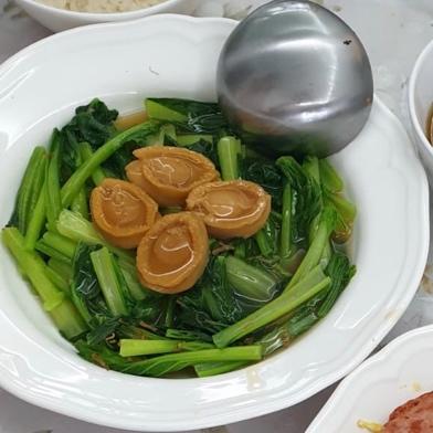 蚝汁烧鲍鱼
