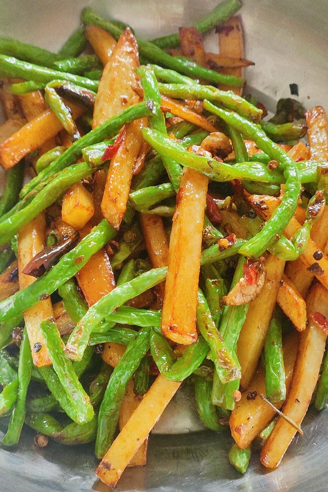 干煸豆角土豆