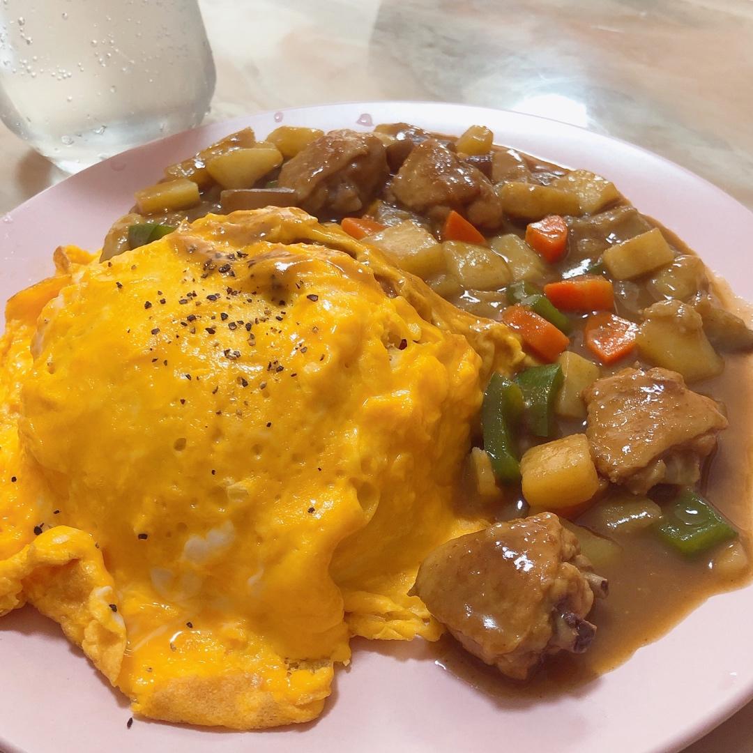 这是头牌了丨好吃的飞起来～🍛咖喱蛋包饭