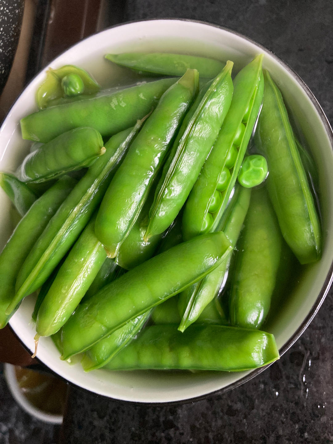 水煮小豌豆（豌豆荚）