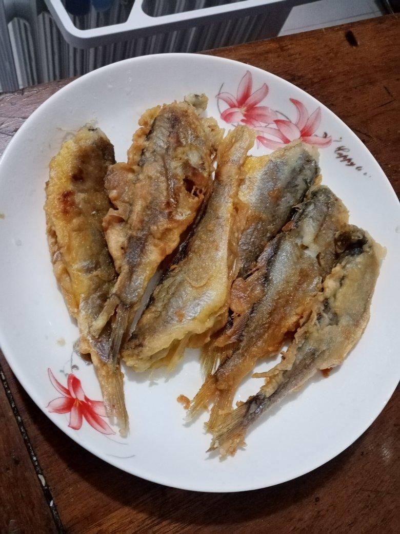 干炸小黄鱼