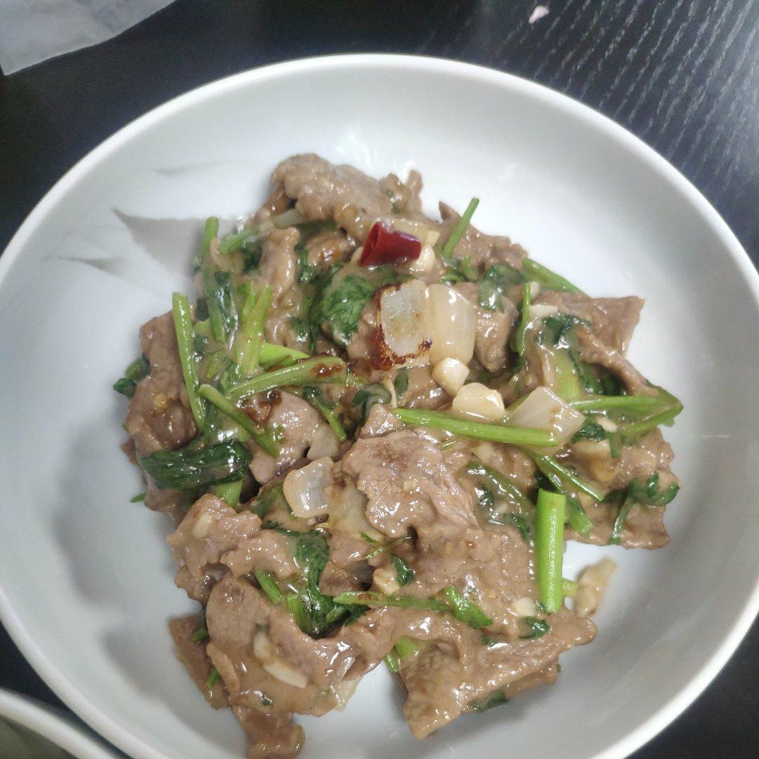 香菜牛肉